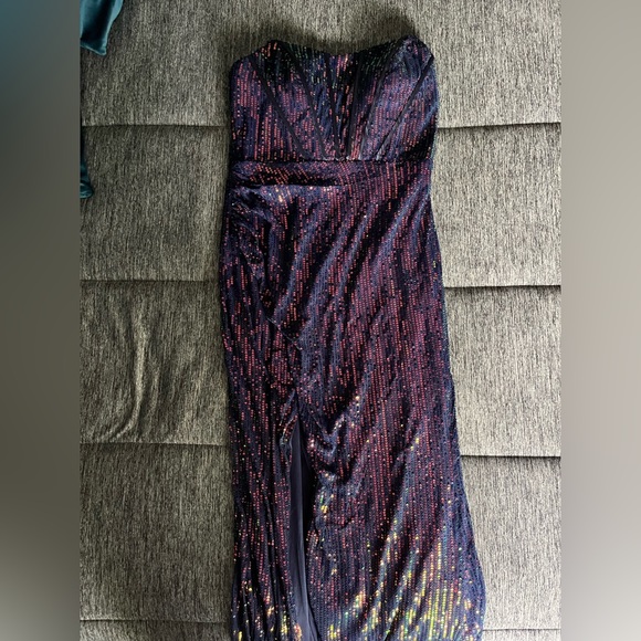 Selfie Leslie Navy Thigh Split Sequin Dress - Picture 6 of 6